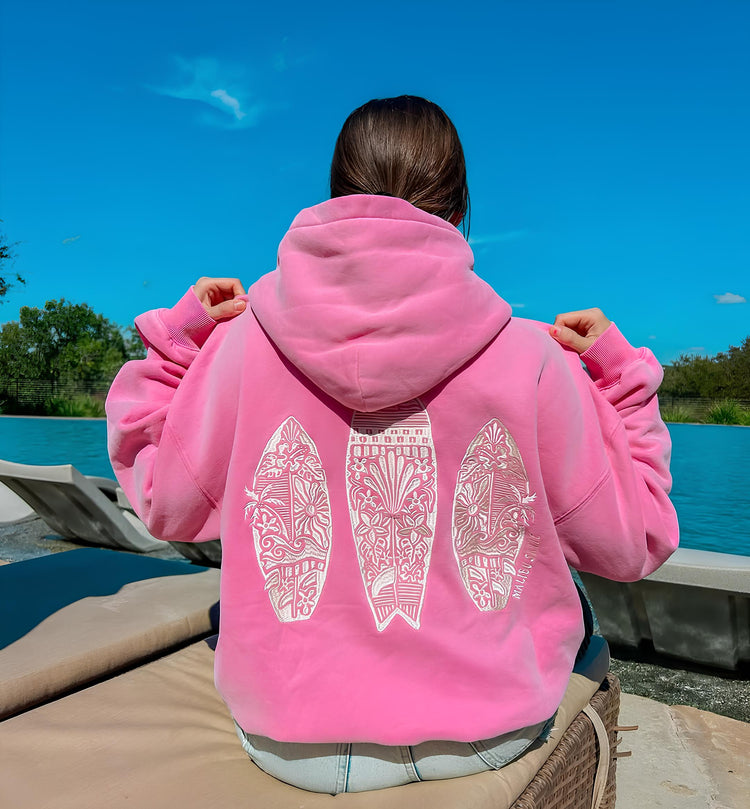 Hoodies & Sweaters